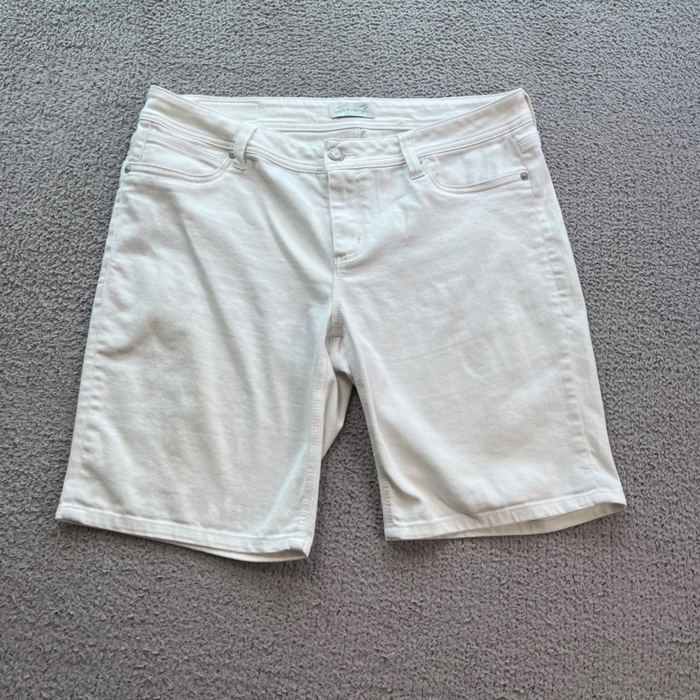 Seven7 Womens White Denim Bermuda Shorts Size 16 Stretch Knee Length Classic